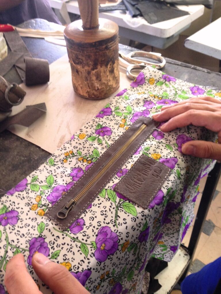 Die 5 Qualitätsmerkmale, an denen du echte handgemachte Taschen erkennst